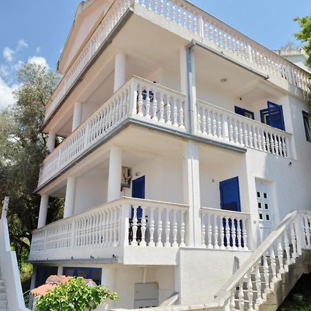 Rafailovici Holiday Apartments Esterno foto