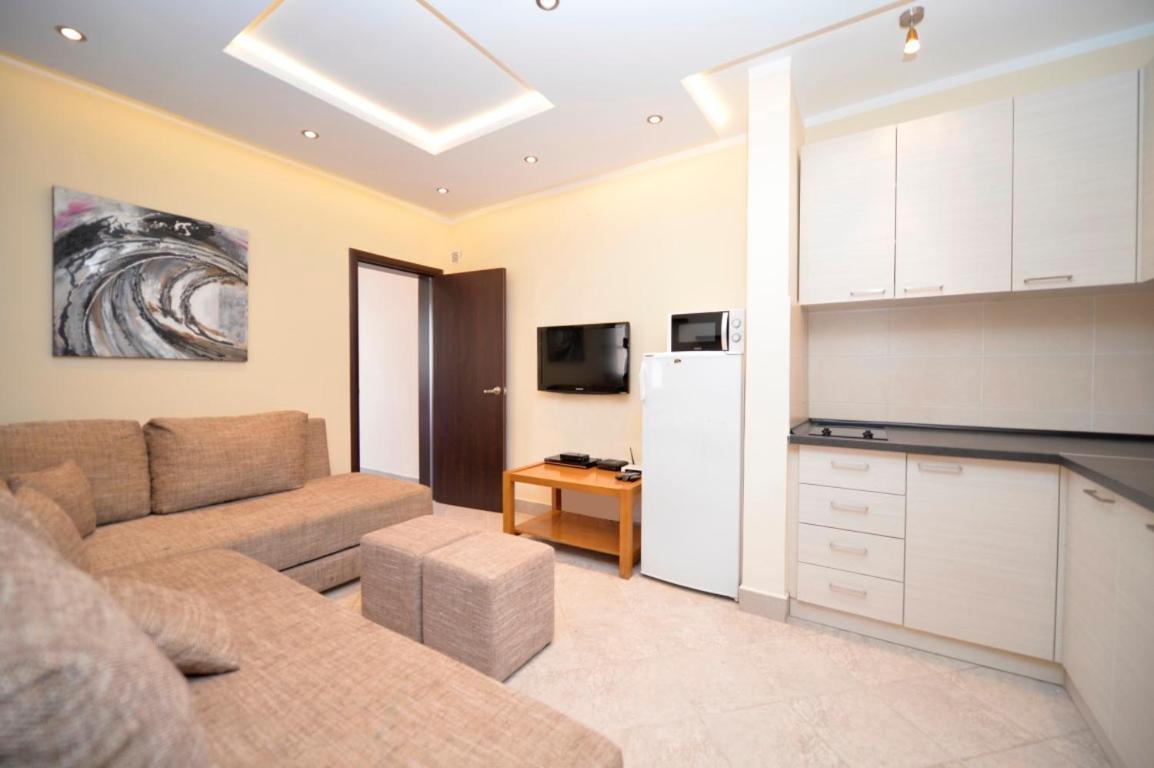 Rafailovici Holiday Apartments Esterno foto