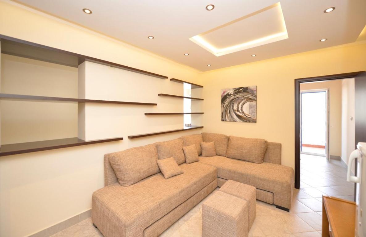 Rafailovici Holiday Apartments Esterno foto