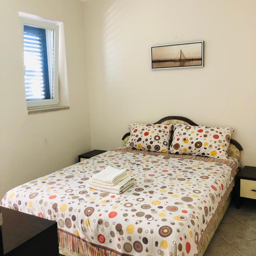 Rafailovici Holiday Apartments Esterno foto