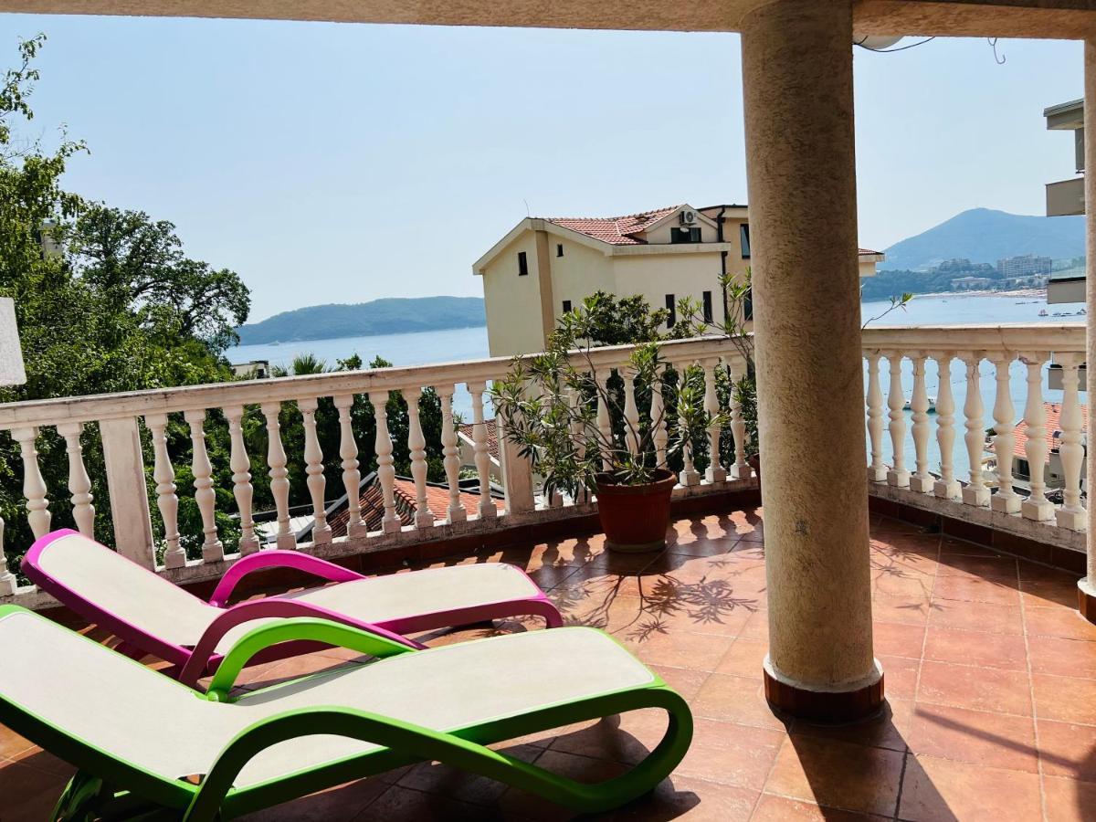 Rafailovici Holiday Apartments Esterno foto