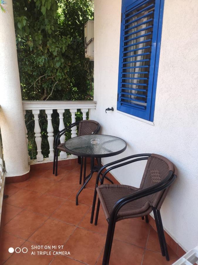 Rafailovici Holiday Apartments Esterno foto